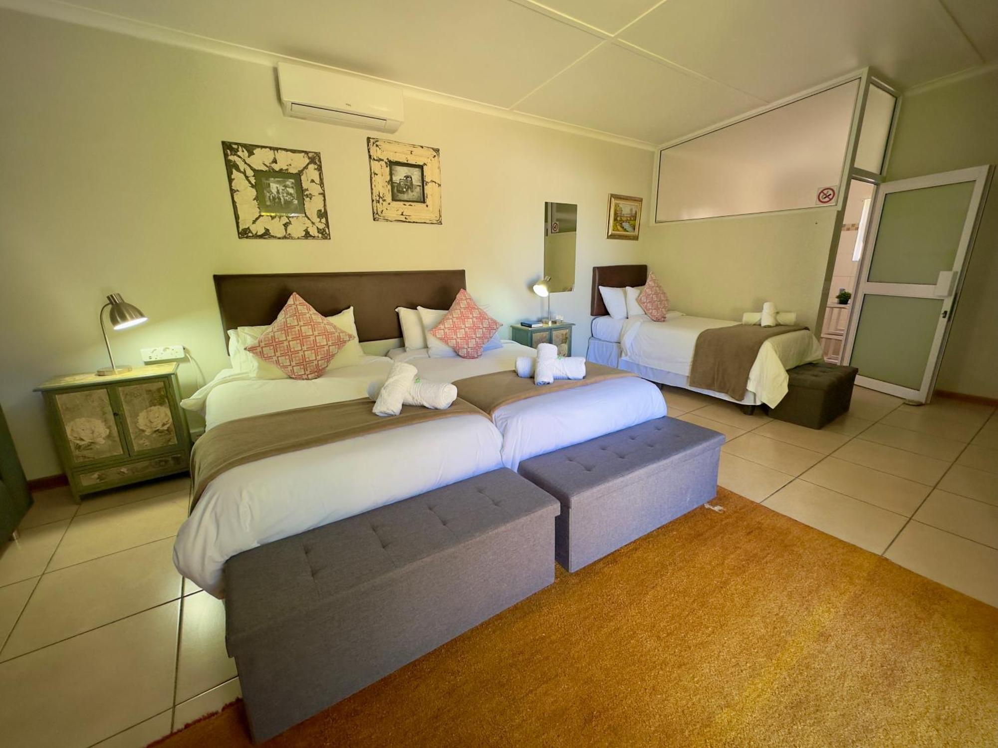 Kliprand Guest House Springbok Exterior photo